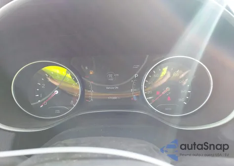 2018 Jeep Compass Sport Fwd z USA, uszkodzony, nr VIN 3C4NJCAB6JT255003